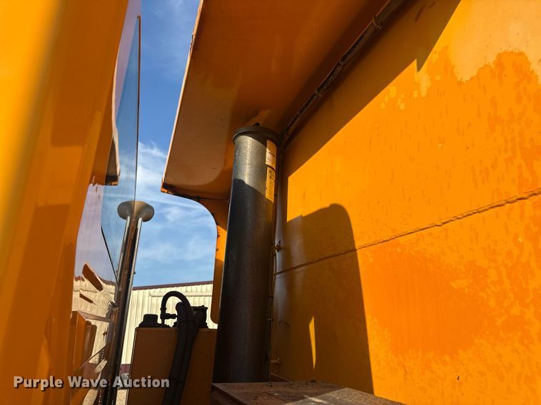 image for item DW3405 2009 International WorkStar 7500 dump truck