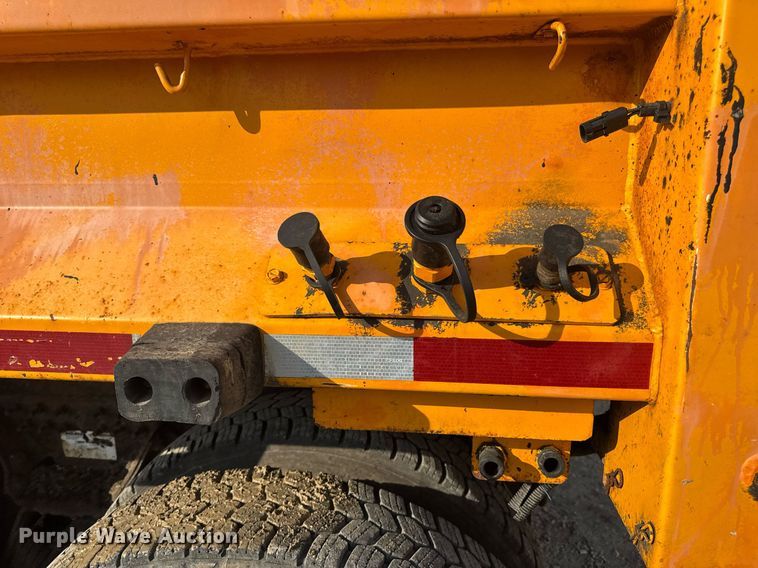 image for item DW3405 2009 International WorkStar 7500 dump truck