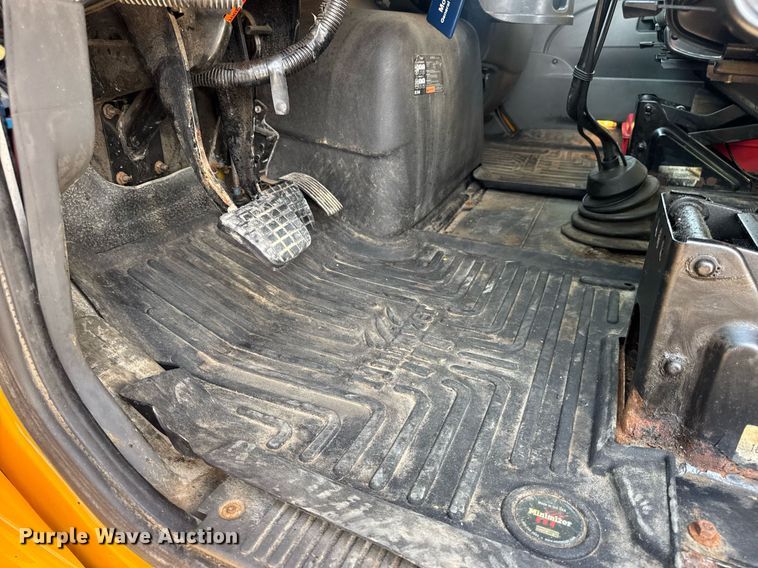 image for item DW3405 2009 International WorkStar 7500 dump truck