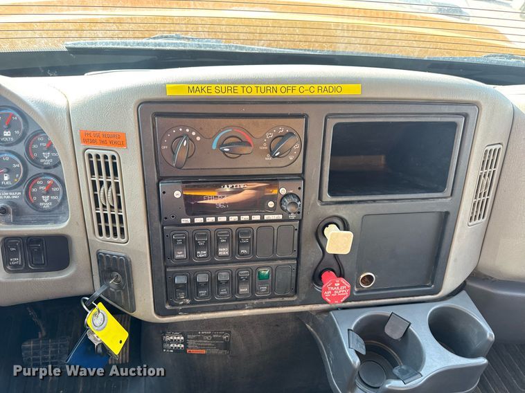 image for item DW3405 2009 International WorkStar 7500 dump truck