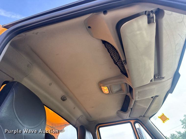 image for item DW3405 2009 International WorkStar 7500 dump truck