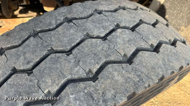 image for item DW3405 2009 International WorkStar 7500 dump truck