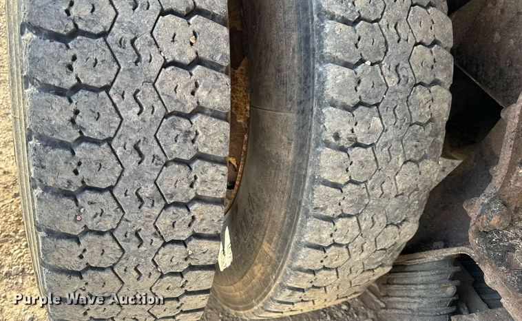 image for item DW3405 2009 International WorkStar 7500 dump truck