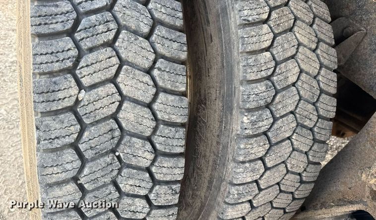 image for item DW3405 2009 International WorkStar 7500 dump truck