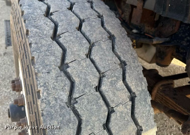 image for item DW3405 2009 International WorkStar 7500 dump truck