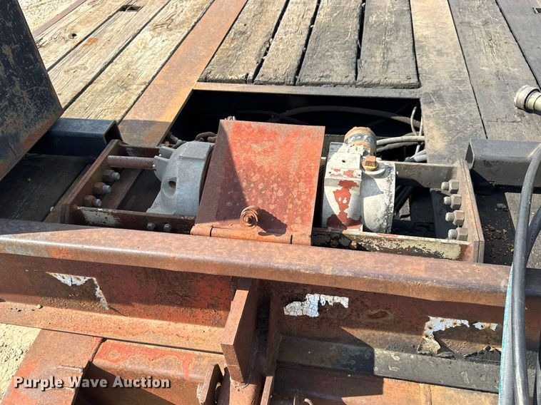 image for item DW3406 1997 Dakota  PDLX20TC31 tilt deck equipment trailer