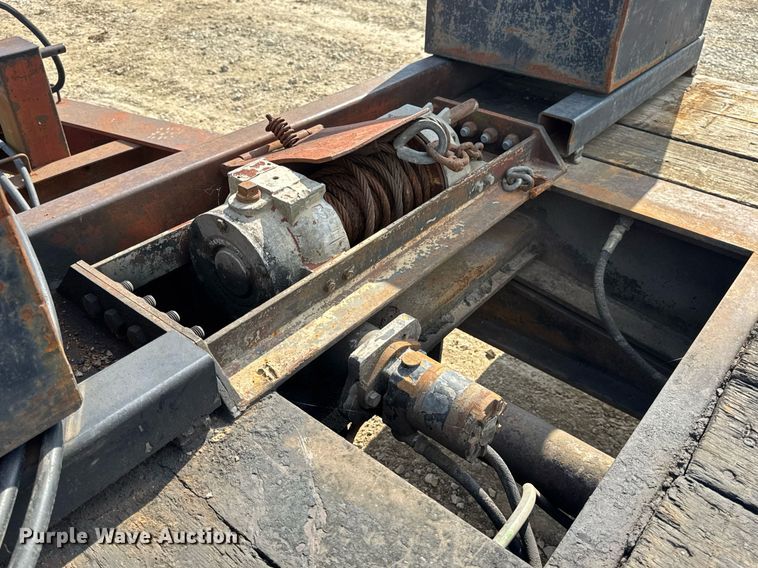 image for item DW3406 1997 Dakota  PDLX20TC31 tilt deck equipment trailer