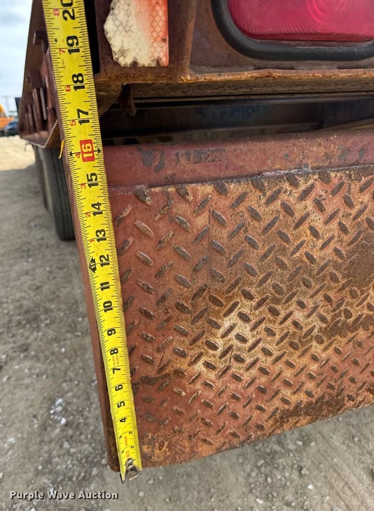 image for item DW3406 1997 Dakota  PDLX20TC31 tilt deck equipment trailer