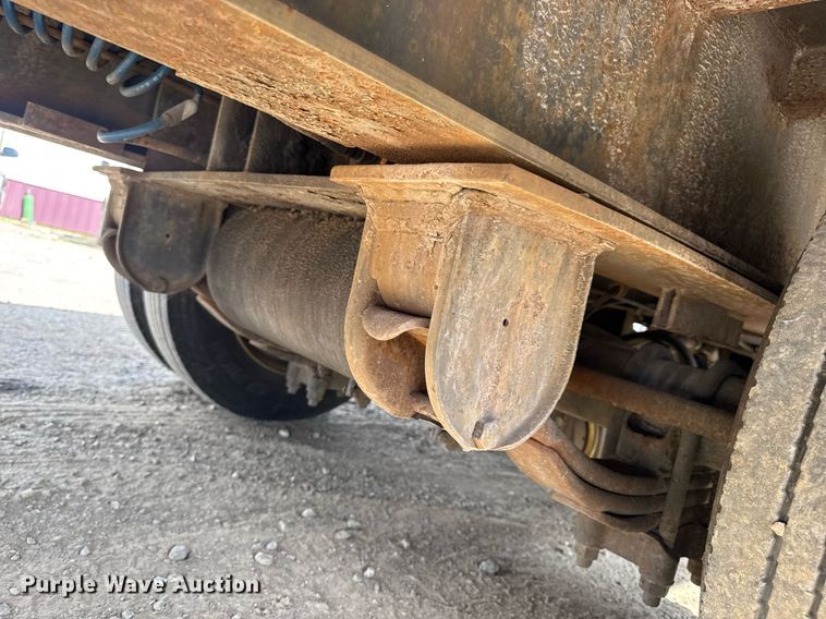 image for item DW3406 1997 Dakota  PDLX20TC31 tilt deck equipment trailer