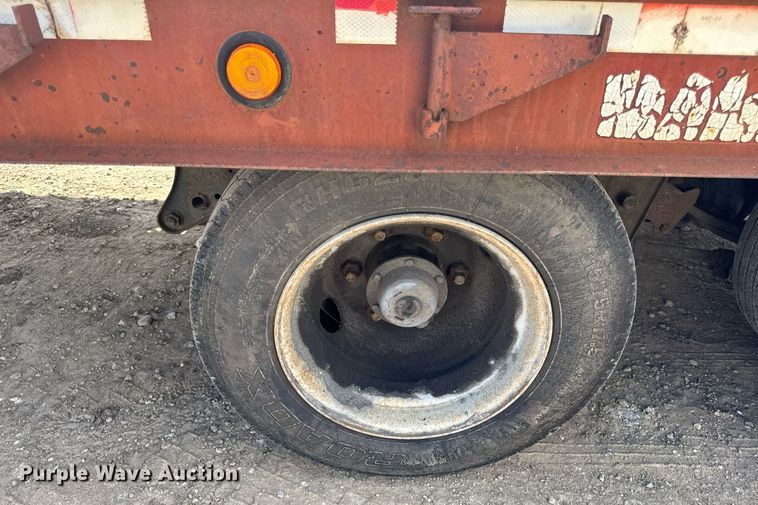 image for item DW3406 1997 Dakota  PDLX20TC31 tilt deck equipment trailer