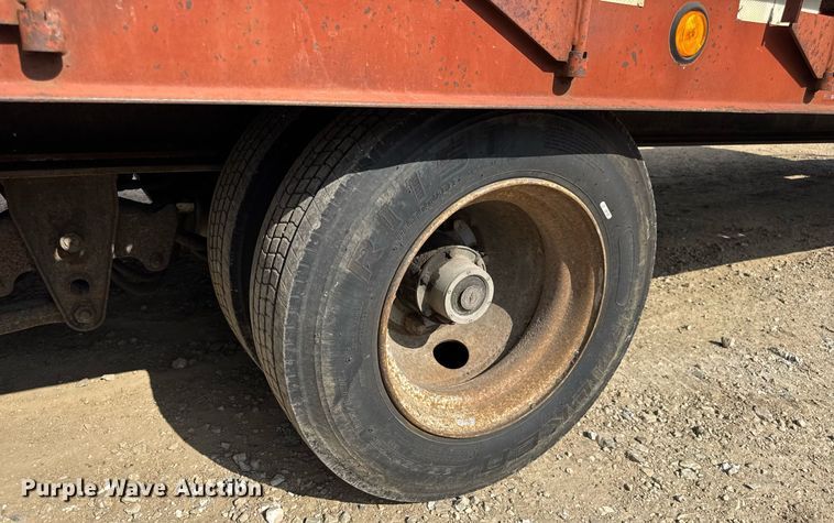 image for item DW3406 1997 Dakota  PDLX20TC31 tilt deck equipment trailer