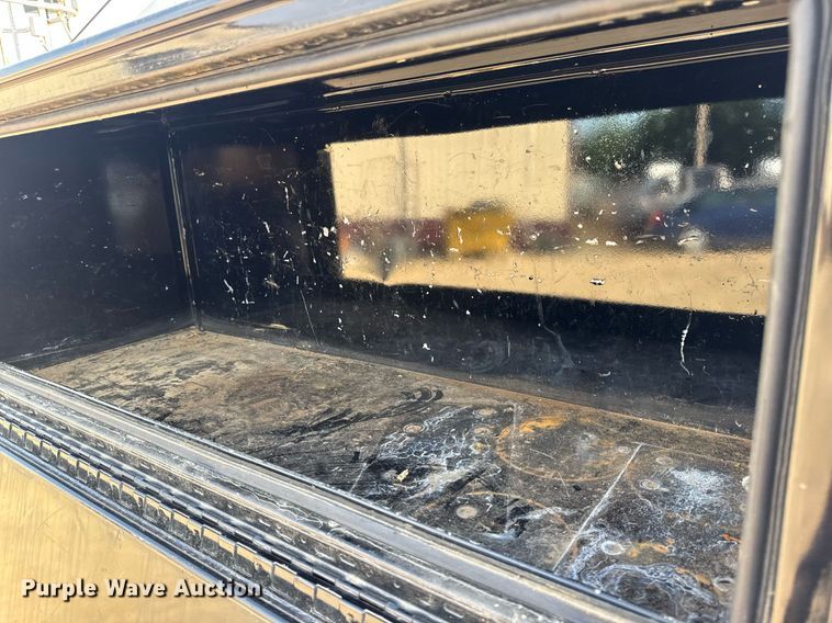 image for item DW3407 2006 International 4300 forestry bucket truck