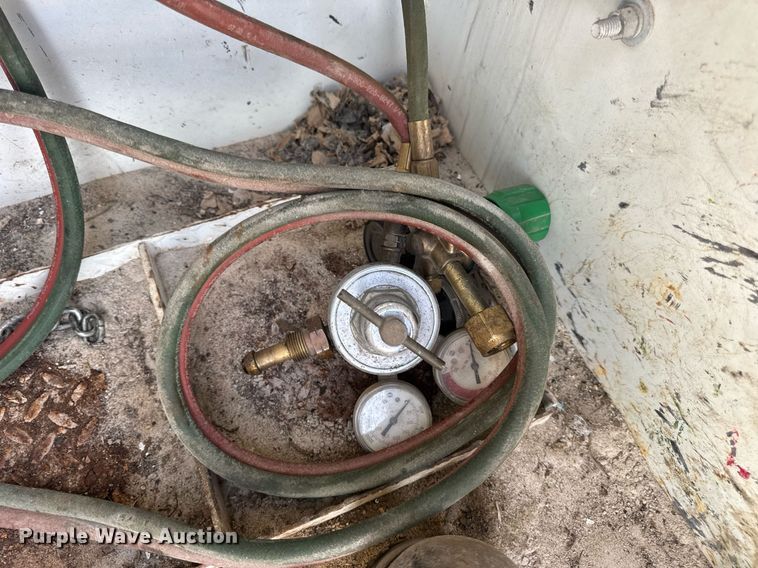 image for item DW3407 2006 International 4300 forestry bucket truck