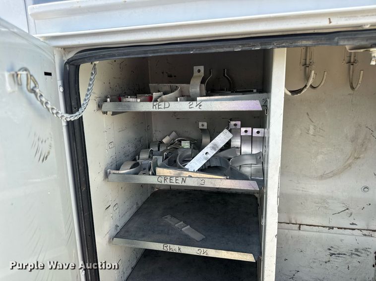 image for item DW3407 2006 International 4300 forestry bucket truck