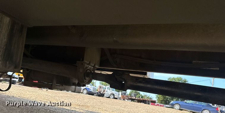 image for item DW3407 2006 International 4300 forestry bucket truck