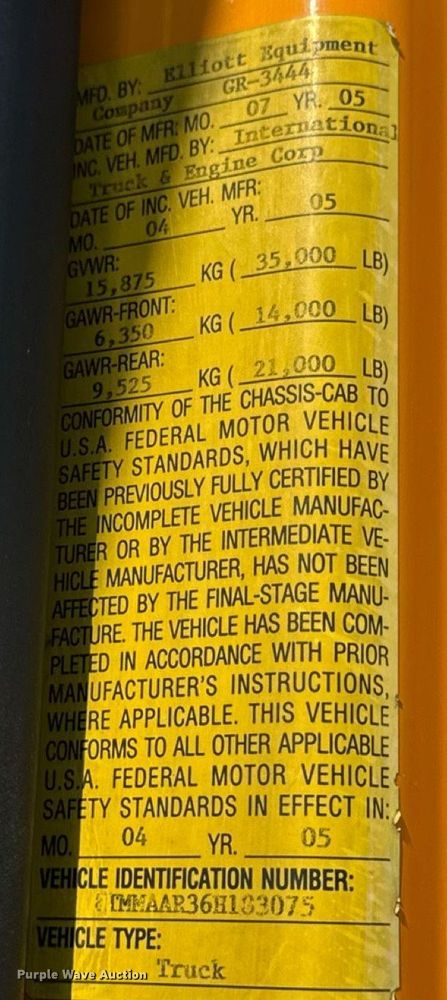 image for item DW3407 2006 International 4300 forestry bucket truck