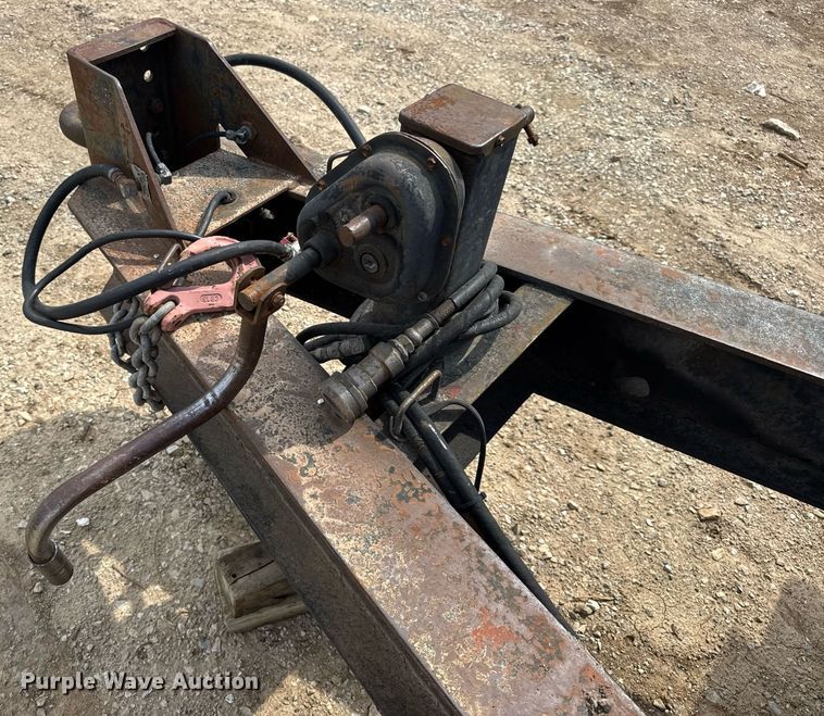 image for item DW3409 1997 Dakota PDLX20TC31 tilt deck equipment trailer