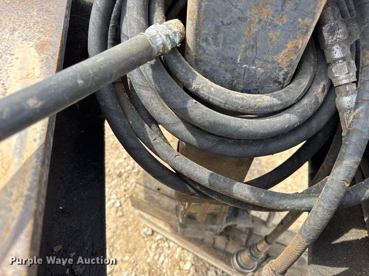 image for item DW3409 1997 Dakota PDLX20TC31 tilt deck equipment trailer