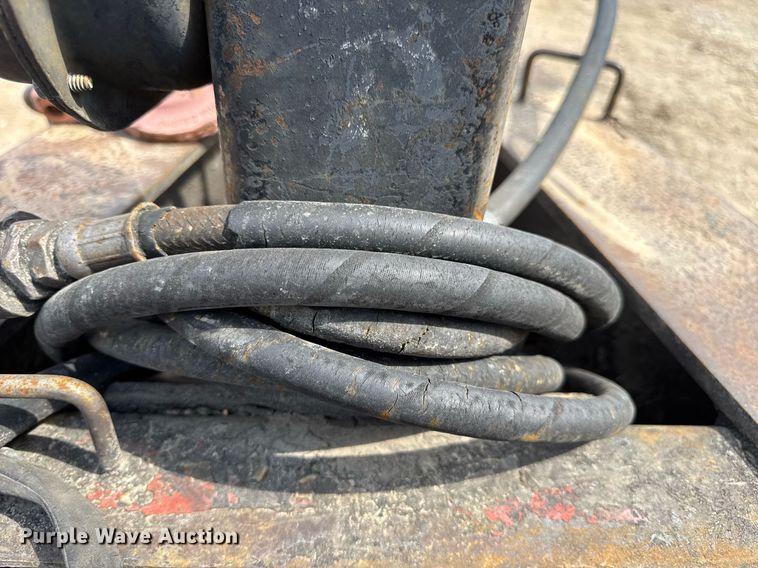 image for item DW3409 1997 Dakota PDLX20TC31 tilt deck equipment trailer