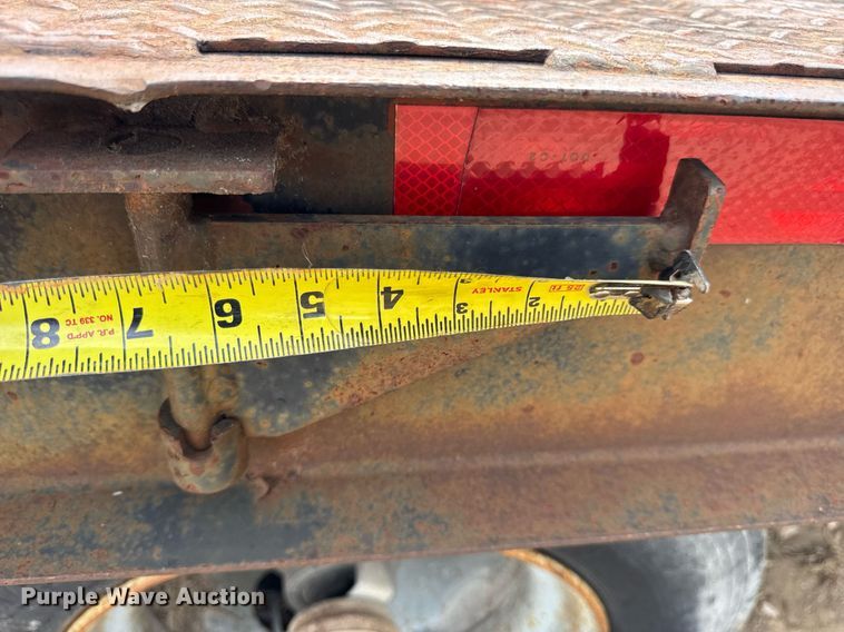 image for item DW3409 1997 Dakota PDLX20TC31 tilt deck equipment trailer