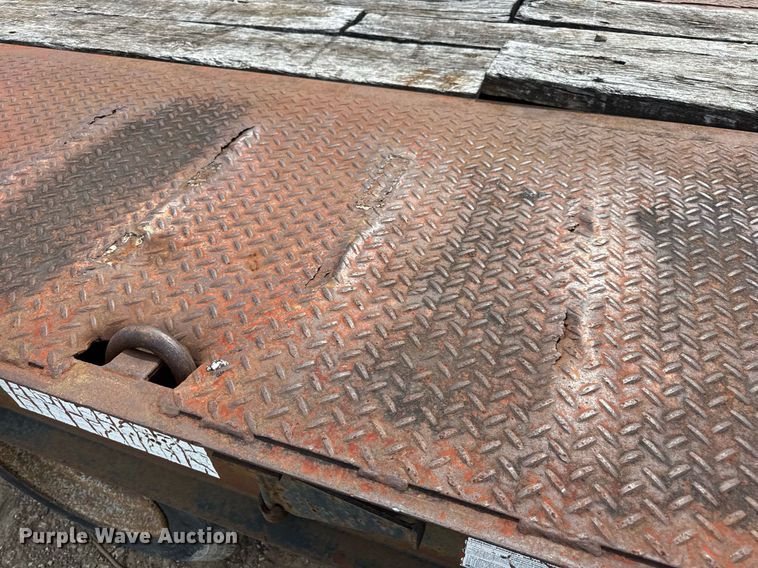 image for item DW3409 1997 Dakota PDLX20TC31 tilt deck equipment trailer