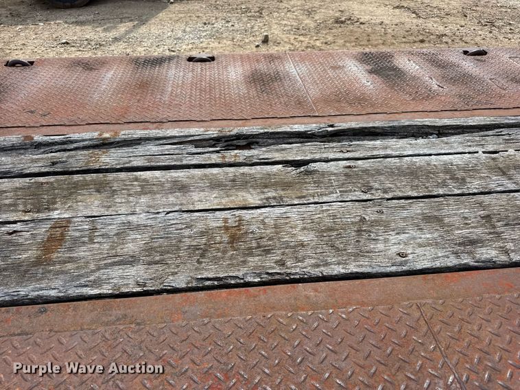 image for item DW3409 1997 Dakota PDLX20TC31 tilt deck equipment trailer