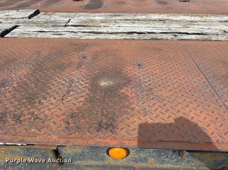 image for item DW3409 1997 Dakota PDLX20TC31 tilt deck equipment trailer