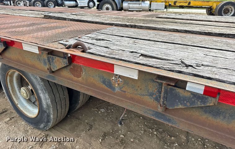 image for item DW3409 1997 Dakota PDLX20TC31 tilt deck equipment trailer