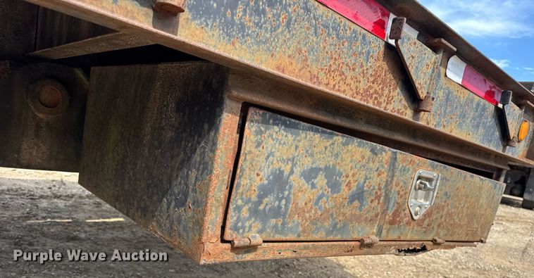 image for item DW3409 1997 Dakota PDLX20TC31 tilt deck equipment trailer