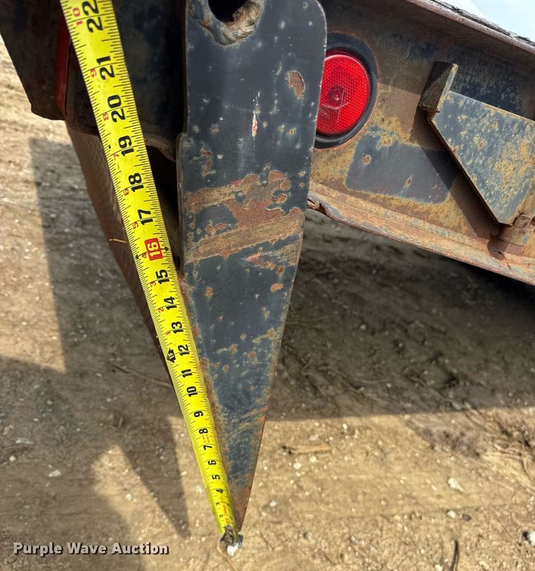 image for item DW3409 1997 Dakota PDLX20TC31 tilt deck equipment trailer