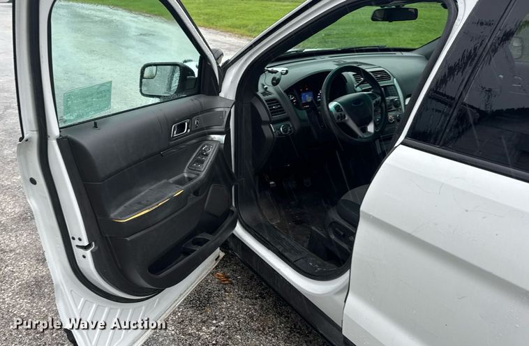 image for item DW3417 2013 Ford Explorer Police Interceptor SUV