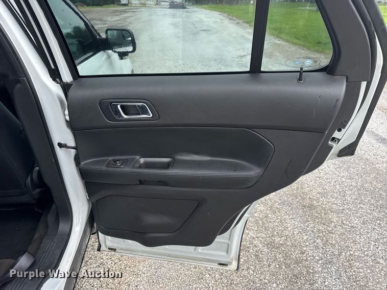 image for item DW3417 2013 Ford Explorer Police Interceptor SUV