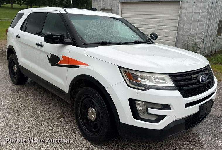image for item DW3418 2016 Ford Explorer Police Interceptor SUV