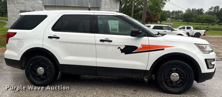image for item DW3418 2016 Ford Explorer Police Interceptor SUV