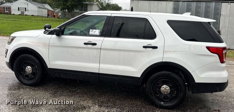 image for item DW3418 2016 Ford Explorer Police Interceptor SUV