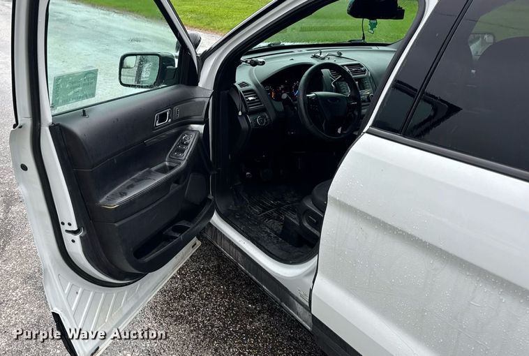 image for item DW3418 2016 Ford Explorer Police Interceptor SUV