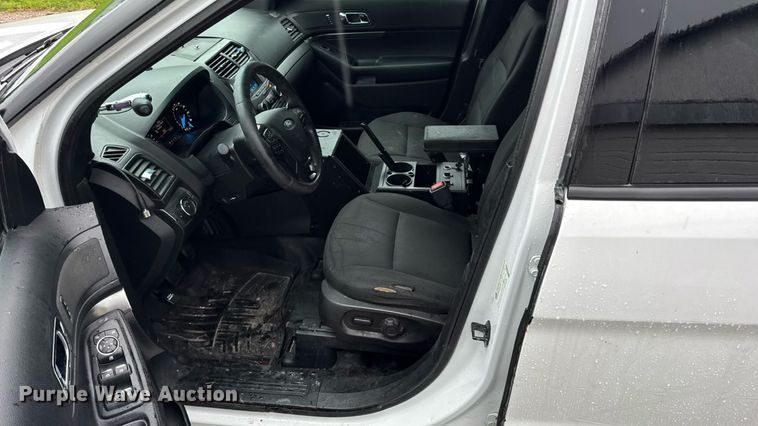 image for item DW3418 2016 Ford Explorer Police Interceptor SUV