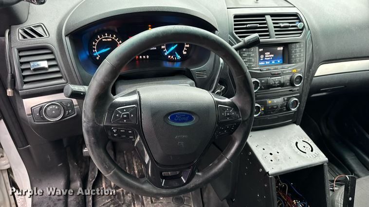 image for item DW3418 2016 Ford Explorer Police Interceptor SUV