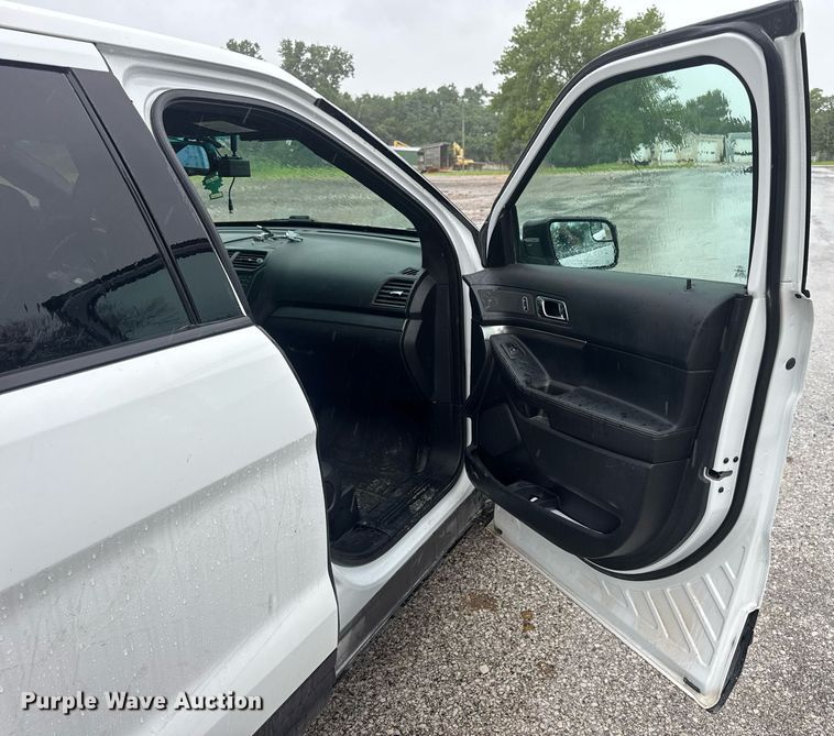 image for item DW3418 2016 Ford Explorer Police Interceptor SUV