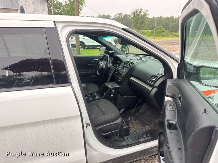 image for item DW3418 2016 Ford Explorer Police Interceptor SUV