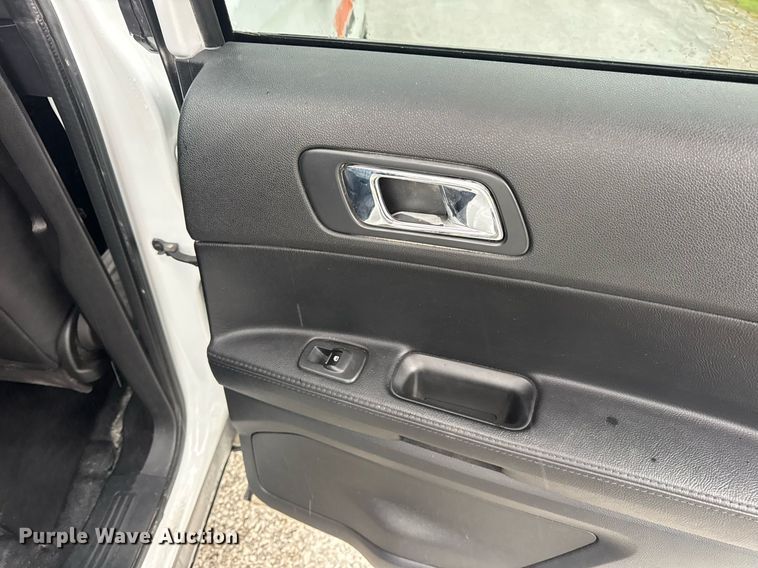 image for item DW3418 2016 Ford Explorer Police Interceptor SUV