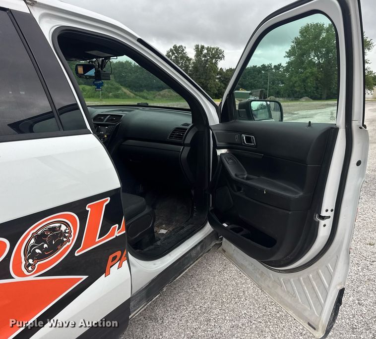 image for item DW3419 2018 Ford Explorer Police Interceptor SUV