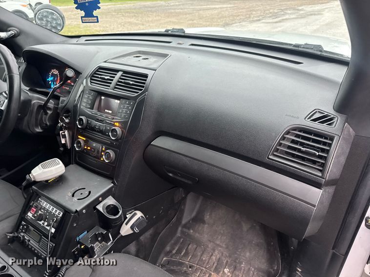 image for item DW3419 2018 Ford Explorer Police Interceptor SUV