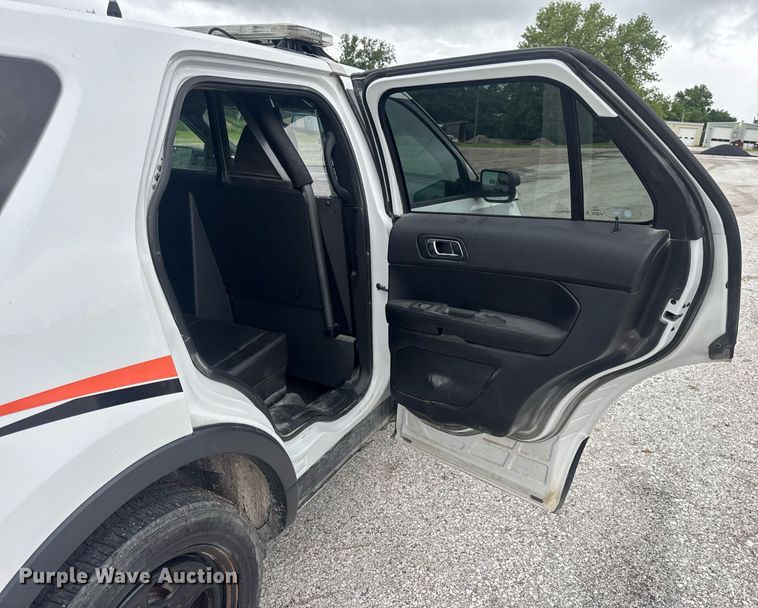 image for item DW3419 2018 Ford Explorer Police Interceptor SUV