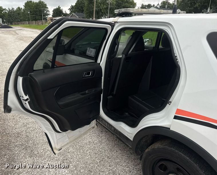 image for item DW3419 2018 Ford Explorer Police Interceptor SUV
