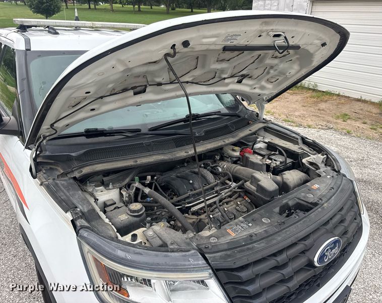 image for item DW3419 2018 Ford Explorer Police Interceptor SUV