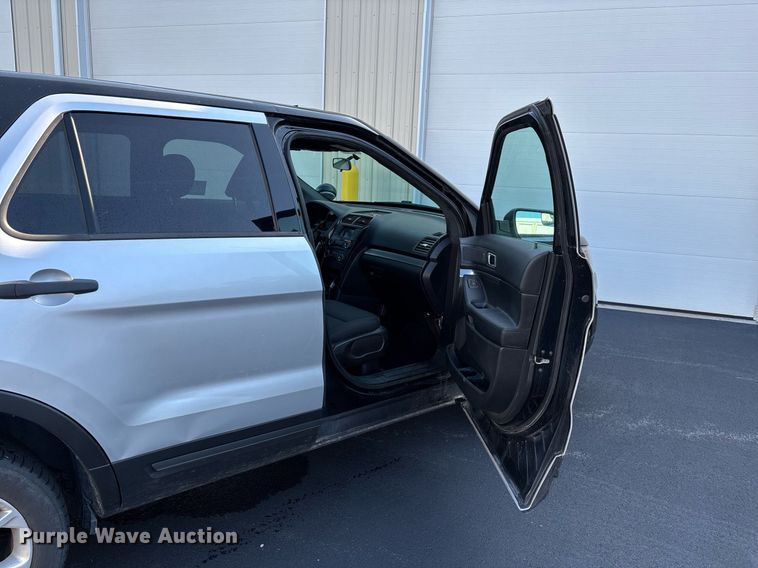 image for item DW7192 2018 Ford Explorer Police Interceptor SUV