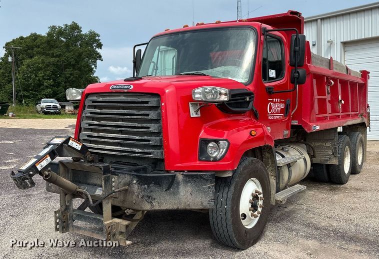 2018 Freightliner 108SD