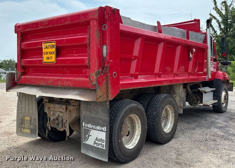 image for item DW7197 2018 Freightliner 108SD dump truck