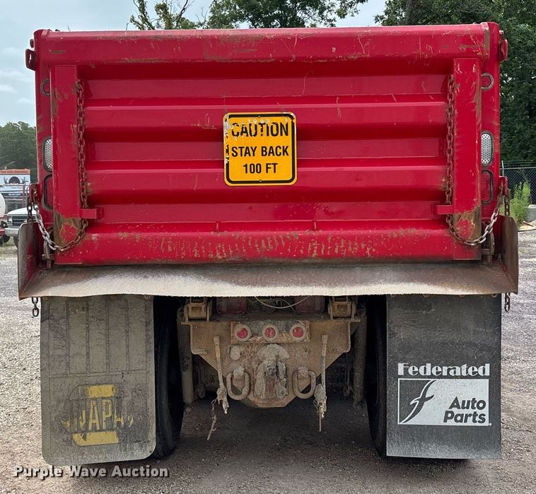 image for item DW7197 2018 Freightliner 108SD dump truck